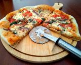 Foto del paso 3 de la receta: 🍕 Pizza pepperoni