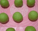 Foto langkah ke 5 dari resep Bakpao Daun Kelor No Mixer.