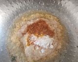 A picture of step 5 of Corn Palak.