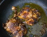 Foto langkah ke 5 dari resep Chicken Steak Mushroom Sauce Ala Jennidish.