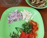 Foto langkah ke 1 dari resep Jengkol Bawang Tabia.