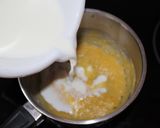 Sajtszósz recept fázis 3 fotója