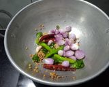 A picture of step 2 of Mint chutney.