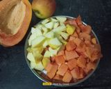 A picture of step 1 of Apple Papaya Smoothie.