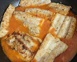 Foto del paso 5 de la receta: Merluza en salsa de tomate