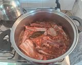 Foto del paso 4 de la receta: Tuco carne de oveja con fideos moñitas