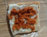 Foto langkah ke 4 dari resep Floss Roll Sandwich.