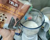 รูปขั้นตอนการทำที่ 3 ของ มะม่วงปั่น นมเต้าหู้โอ๊ตมีลช็อคชิพ | Mango Smoothie Oat Soymilk