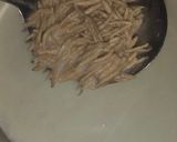 A picture of step 2 of Meethi seviyan.