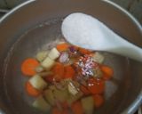 Foto langkah ke 3 dari resep Sup daun kelor.