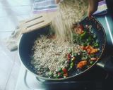 A picture of step 3 of Oats Upma.