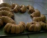 Foto langkah ke 4 dari resep Roti SP+water roux.
