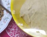 A picture of step 1 of Semolina Maamoul with Walnuts.