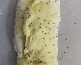 Foto langkah ke 4 dari resep Tumeric Country Loaf Sourdough.