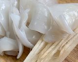 墨魚炒海蘆筍的食譜步驟1照片