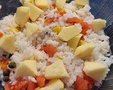 Foto del paso 3 de la receta: Ensalada tropical de arroz