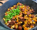 Une image de l'étape 12 de Riz aux chorizos, aubergine et poivron.