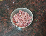 Foto del paso 2 de la receta: Tortilla de espinacas, jamón serrano y cebolla