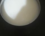 A picture of step 3 of Banana shake.
