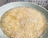 Foto langkah ke 3 dari resep 236. Kremesan Ayam Kriuk Maizena dengan Kaldu Ungkepan Ayam.