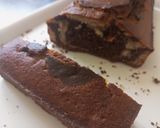 A picture of step 7 of Banana marble pound cake.