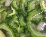 涼拌山苦瓜 Cold Wild Bitter Gourd的食譜步驟2照片