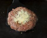 Foto langkah ke 5 dari resep Cheese Burger.