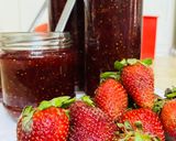 A picture of step 1 of Strawberry Jam.