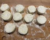 A picture of step 6 of Savory syrniki.
