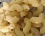 Foto langkah ke 1 dari resep Shrimp mac & cheese - MPASI udang 12m+.