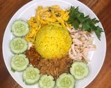 Foto langkah ke 5 dari resep Nasi Kuning Rice Cooker.