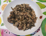 Foto del paso 4 de la receta: Arroz con verduras silvestres y caracoles. Receta de posguerra
