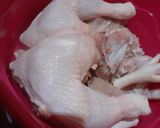 Foto langkah ke 1 dari resep Ayam ungkep bumbu simple.