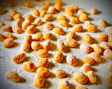 Foto del paso 3 de la receta: Gnocchis de boniato con leche de coco, curry y parmesano 🥥 🧀 🤤