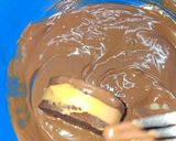 Foto del paso 7 de la receta: Alfajores rellenos de chocotorta