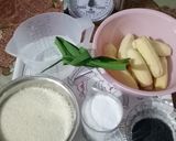 Foto langkah ke 1 dari resep Kluay Khai Chuam (Pisang Bergula) dari Thailand.