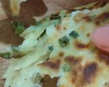 Foto langkah ke 7 dari resep Chong You Bing|| 葱油饼 ||Pancake Bawang Daun China.