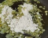 Foto del paso 3 de la receta: Patatas en Salsa Verde (Receta Vasca)