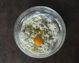 Foto del passaggio 7 della ricetta Galletta di segale e mandorle con carote le sue foglie e ricotta