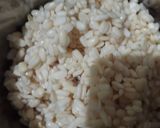 A picture of step 1 of Dahi vada.