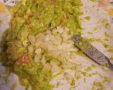Foto del paso 2 de la receta: Guacamole versión Cleme ❤️ palta