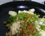 A picture of step 1 of Green peas potato cone.
