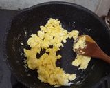 Foto langkah ke 2 dari resep Orak Arik Saus Rasa Mentega.