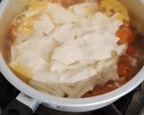 Foto langkah ke 5 dari resep Sup Bihun Telur Kembang Tahu.