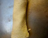 A picture of step 9 of Bread rolls with fried egg.