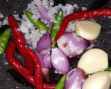 Foto langkah ke 2 dari resep Nanas sambal tempoyak 😙.