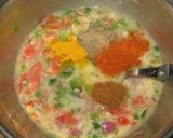 A picture of step 2 of Masala Omlette.