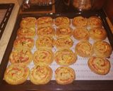 Csípős paprikás-sajtos csiga recept fázis 5 fotója