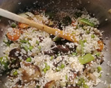 Foto del paso 3 de la receta: 311. Risotto de setas variadas y menestra