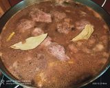 Foto del paso 3 de la receta: Galtes de cerdo ibérico en salsa de vino tinto